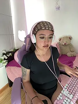 Sweet_Agata1 Chat XXX live