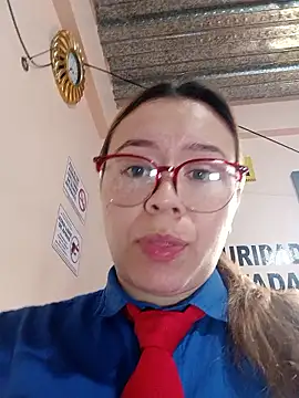 Chatroom XXX en direct de Hannah-colx