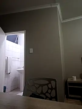 Chat XXX en directo de freakyrayy