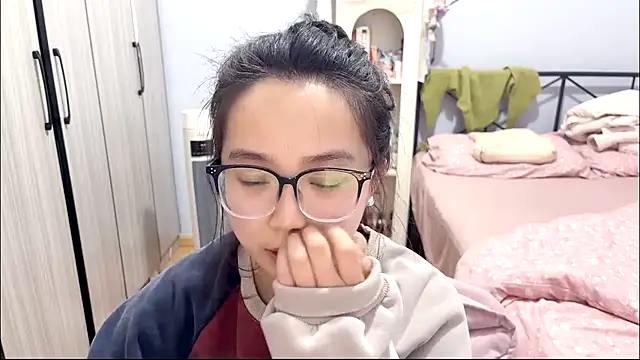 Chatroom XXX en direct de Hmm_0303