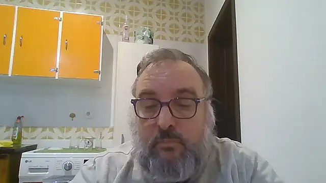 Chat XXX en directo de UrsoHardBRPT