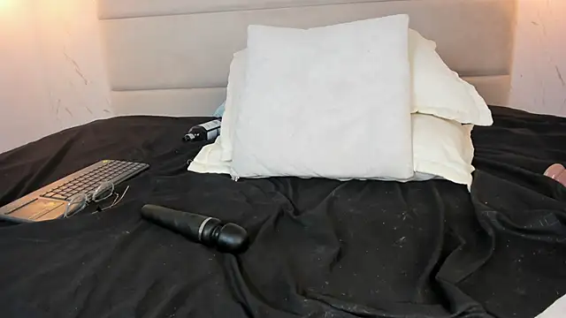 Czat XXX na żywo – Miablosoom