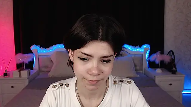 Webkamerová show llittle-peachh