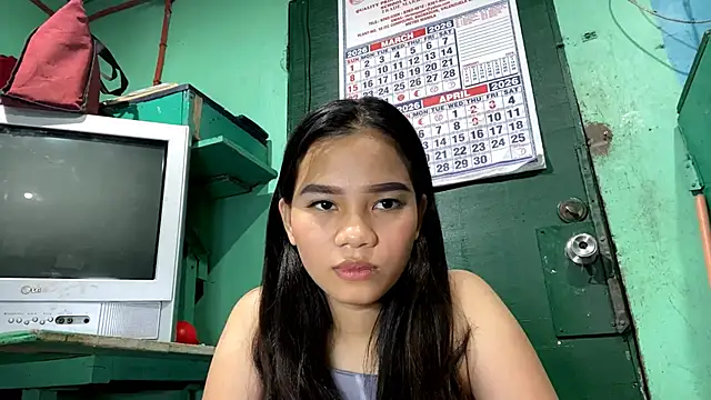 Chat +18 de ClarissaDrossman ao vivo