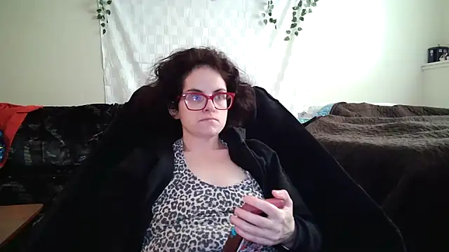 Chatroom XXX en direct de JessaBella