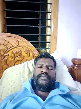 Paramkeerthi webkamerás műsora