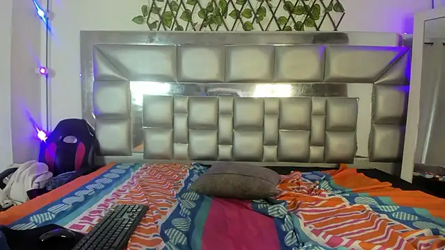 LexiStarkx élő XXX-chatje