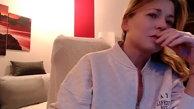 Chat +18 de love-bionda ao vivo