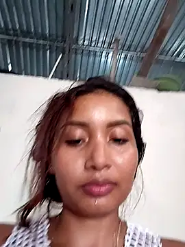 Genesis_18_ Webcam-Show