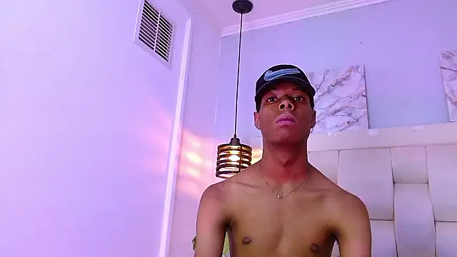 Santiago_Ortiz_ – Kamerová šou