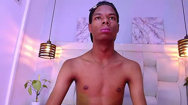 Santiago_Ortiz_ Chat XXX in diretta