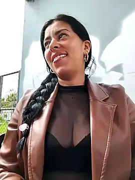 Luianna élő XXX-chatje