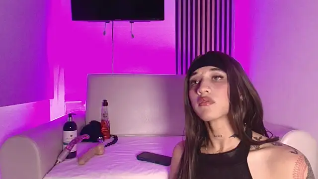 Онлайн чат XXX tammy_bensom1