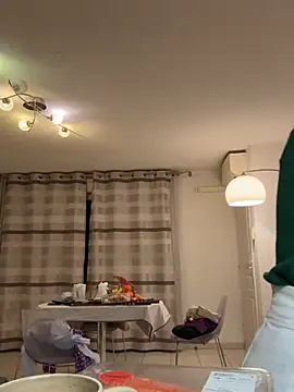 XXX chat uživo modela Weettyy