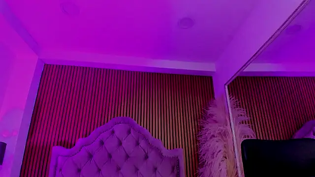 Show de Violett_hott_ na webcam