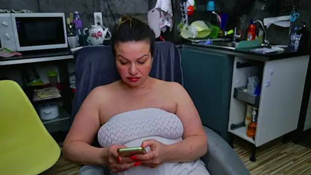 Sembang XXX Secara Langsung MishaMILF