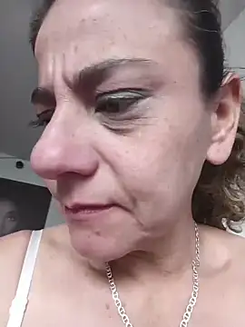 XXX chat uživo modela sasi_luna