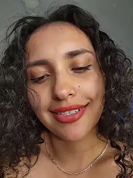 Lucy_Marin 在線直播表演