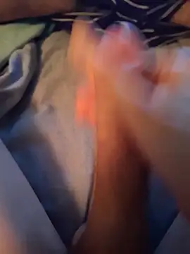 FreezingTie850's Webcam Show