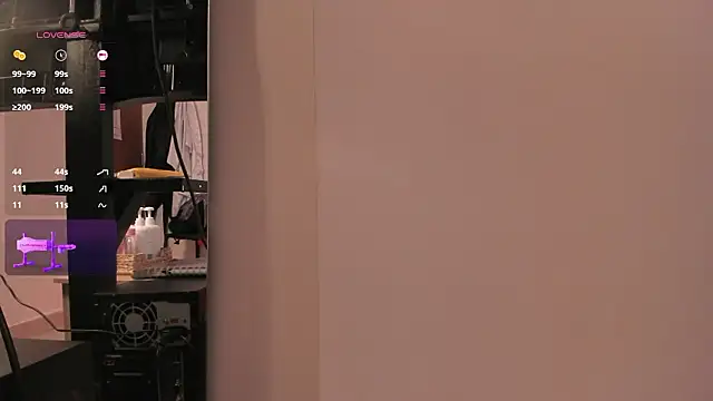 AllisonRoberts_ élő XXX-chatje