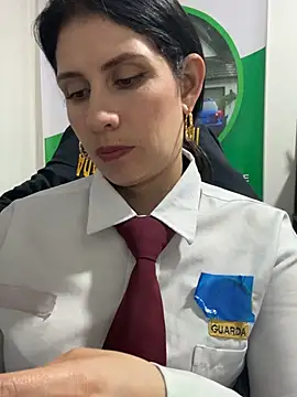 Alysson-- Live XXX-chat