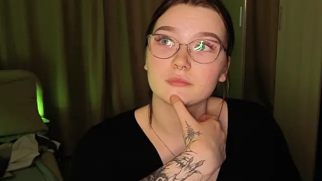 milliedoll: απευθείας συνομιλία ΧΧΧ