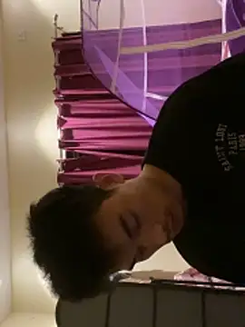 PhilMyDickn Live XXX chat