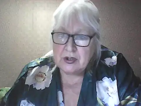 Alexia64231's Live XXX Chat