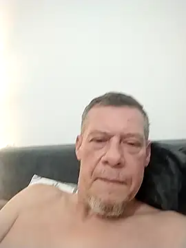 rus198000 即時 XXX 聊天