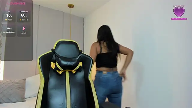 Chat +18 de isabella_florez ao vivo