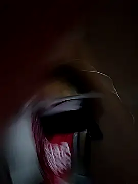 ClonicKaaba 即時 XXX 聊天