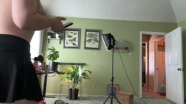 Czat XXX na żywo – MirandaFlowers