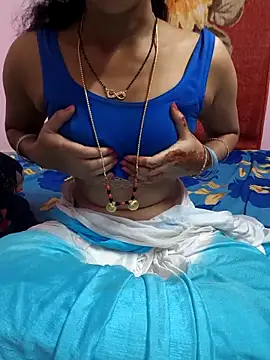 Chat +18 de Rosely-rosely ao vivo