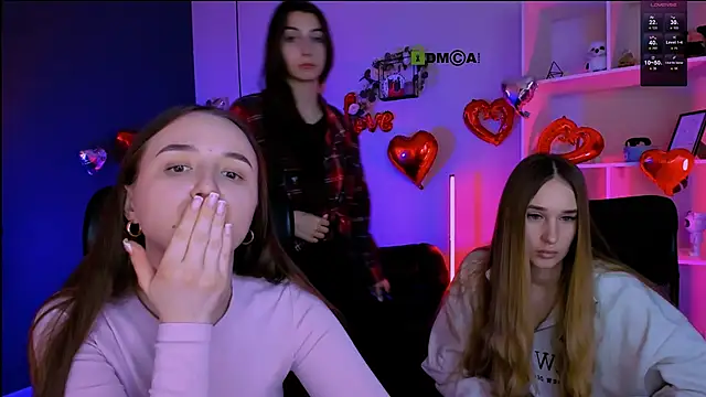 leslie_bird webkamerás műsora