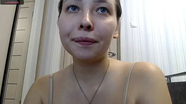 Chat +18 de your__gena ao vivo