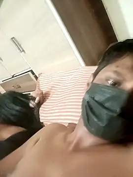 Webkamerová show Prajakta123