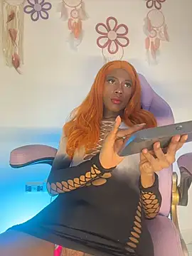 Mara_royal Adlı Modelin Web Kamerası Şovu