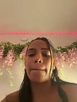 دردشة ArielleMillerr- الجنسية المباشرة