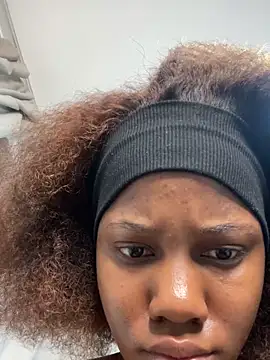 SexySiren21 élő XXX-chatje