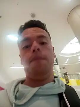 Damiianm's Live XXX Chat