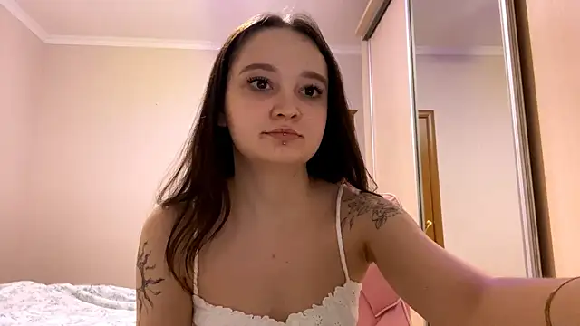 TrulaPhay Live XXX Chat