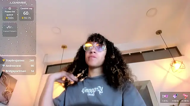 Hanna_Cornee_ 现场XXX聊天