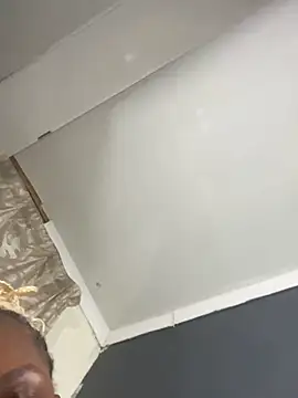 XXX chat uživo modela xSATIVAx