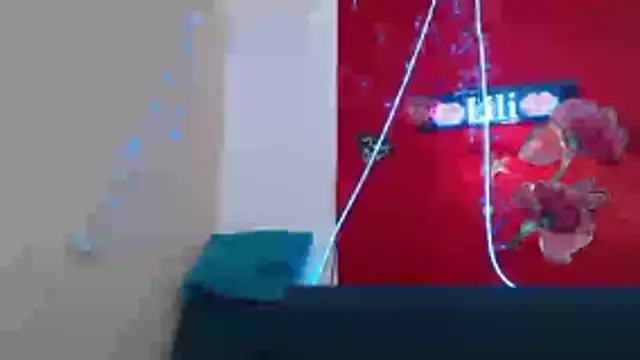 Chatroom XXX en direct de liliimilf