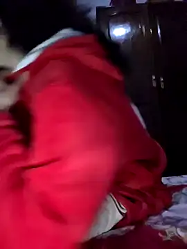 XXX chat uživo modela altinya