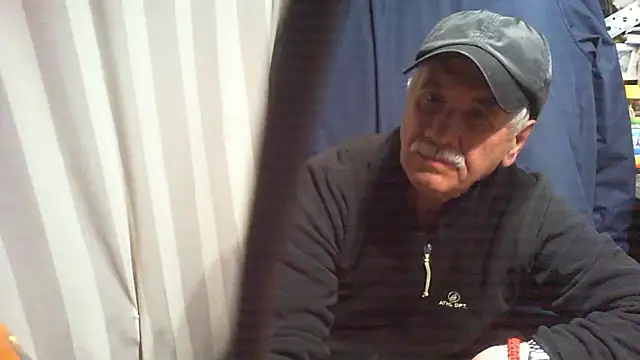 nonnomaturobisex – Live XXX-chat