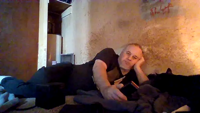 Chat XXX en directo de reddragon66