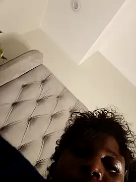 Nattybae009's Webcam Show