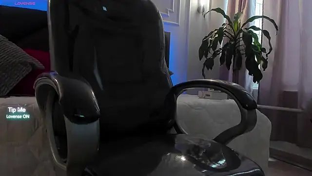 Damian23__ live XXX chat