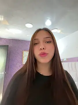 LunaCandy_'s Live XXX Chat